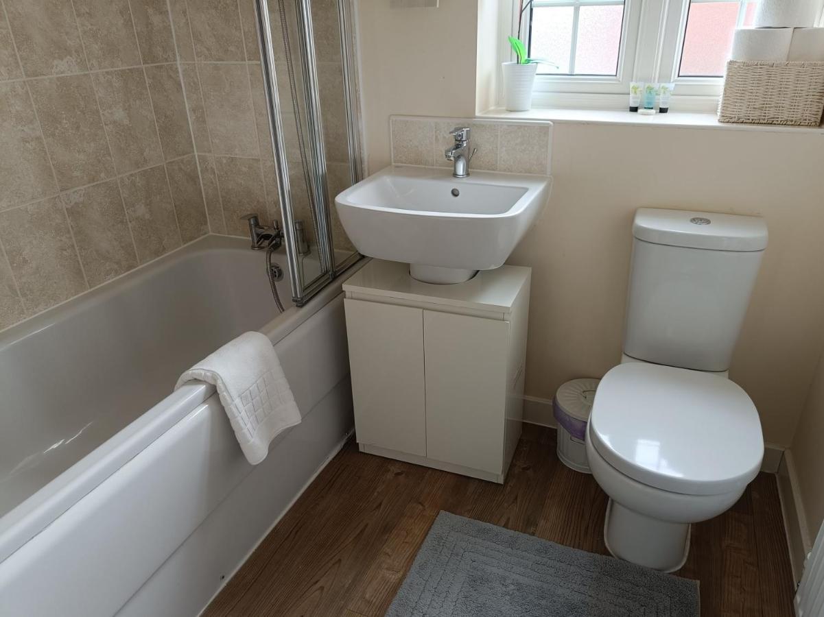 3 Bedroom Townhouse Near Bicester Village Zewnętrze zdjęcie