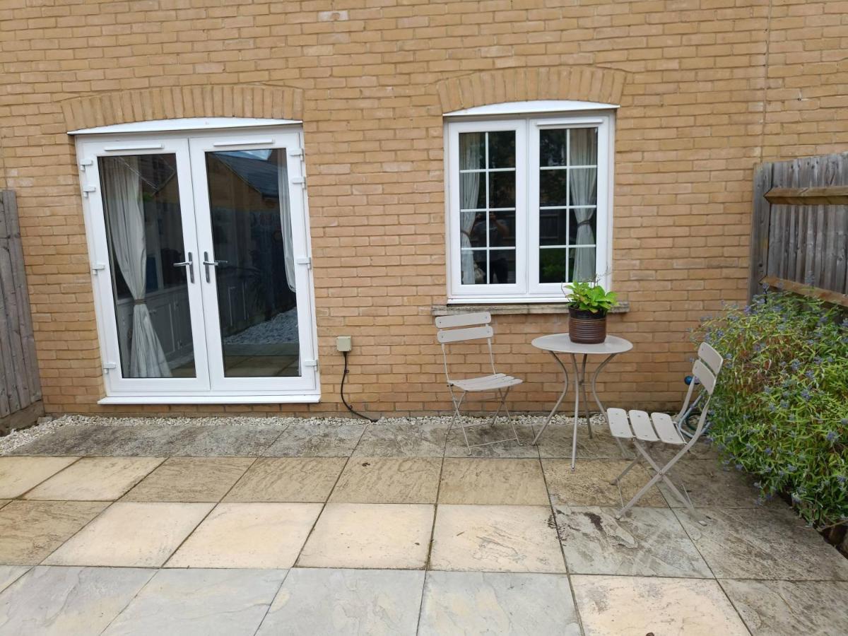 3 Bedroom Townhouse Near Bicester Village Zewnętrze zdjęcie